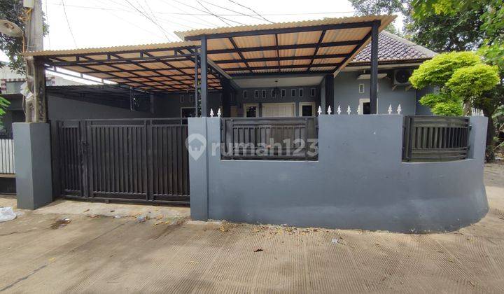 Rumah Asri Posisi Hook Siap Huni Dalam Komplek Jatibening, Bekasi 1