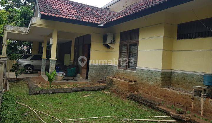 Rumah Hook 2 Lantai di Lingkungan Elite Kemang Pratama, Bekasi 2