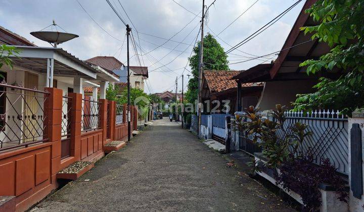 Rumah 2 Lantai Scandinavian Siap Huni di Jati Rahayu, Bekasi 2