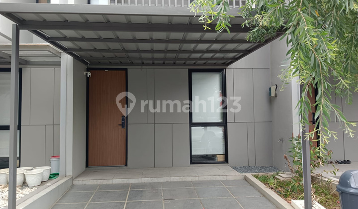 Rumah Minimalis 2 Lantai Grand Wisata, Bekasi Furnished Siap Huni Rumah Minimalis 2 Lantai Grand Wisata, Bekasi Furnished Siap Huni