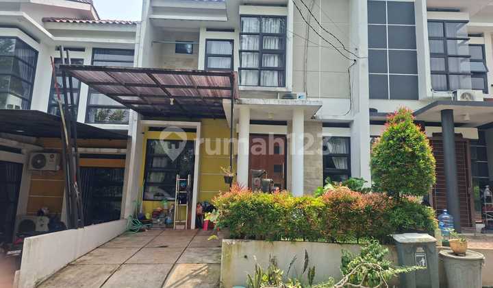 Rumah 2 Lantai Dekat Akses Tol Jatiwarna di Jatimurni, Bekasi