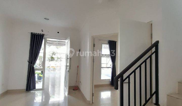 Rumah Minimalis 2 Lantai Dalam Cluster Elite Grand Wisata, Bekasi 2