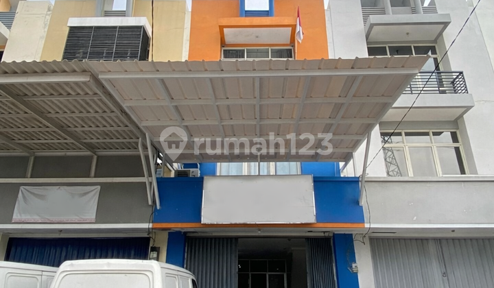 Ruko Ifolia 3 Lantai Siap Pakai Harapan Indah Tarumajaya, Bekasi Ruko Ifolia 3 Lantai Siap Pakai Harapan Indah Tarumajaya, Bekasi