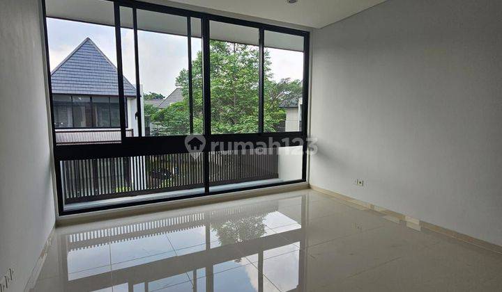 Rumah baru siap huni di Serenia Hills Jakarta Selatan_Oc 2