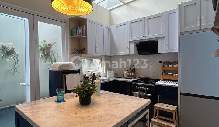 Rumah Cantik Ada Pool Dalam Kompleks Lebak Bulus Jaksel Otto And