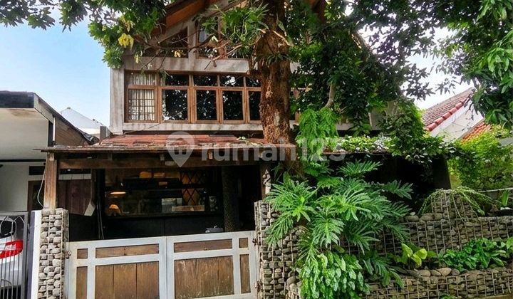 Rumah Antik Ala Resor Furnished dan Homey di Bintaro Jaya 5 Rumah Antik Ala Resor Furnished dan Homey di Bintaro Jaya 5