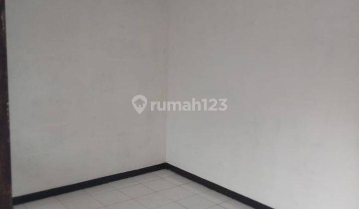Rumah akses motor di Pamoyanan. Perlu renovasi, lokasi strategis 3