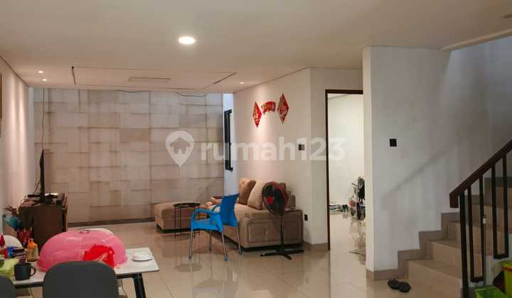 Dijual Rumah Perumahan Taman Modern Jakarta Timur