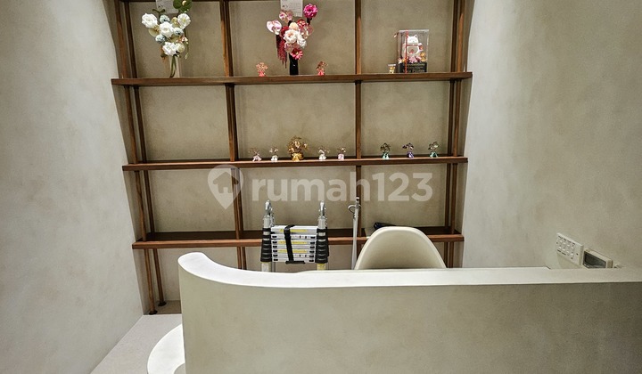 For Rent Office Treasury Size 133Sqm At District8 Scbd. 2