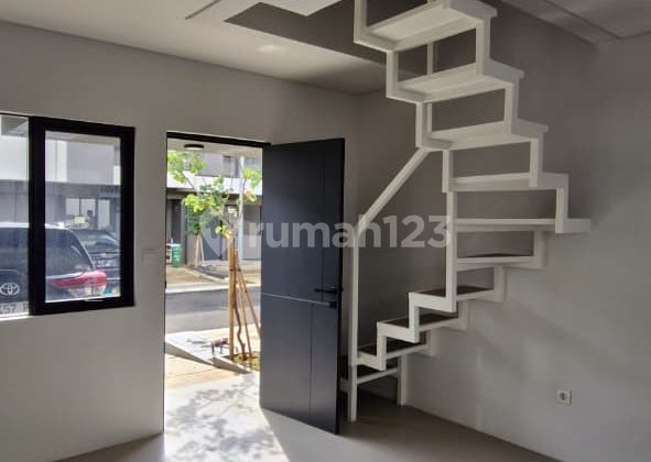 For Quick Sale House in Park Serpong 2