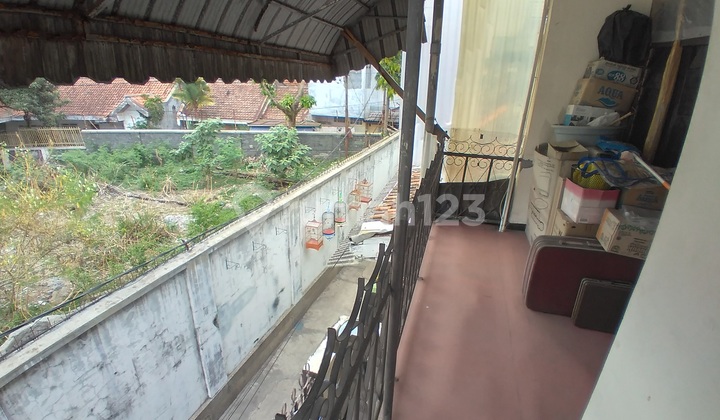 Rumah Siap Huni 2 Lantai Tipe Minimalis, Pusat Kota Bandung 3