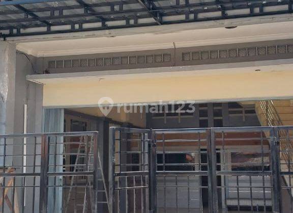 Ruko Siap Pakai 2 Lantai di Jalan Raya Cibeureum 2