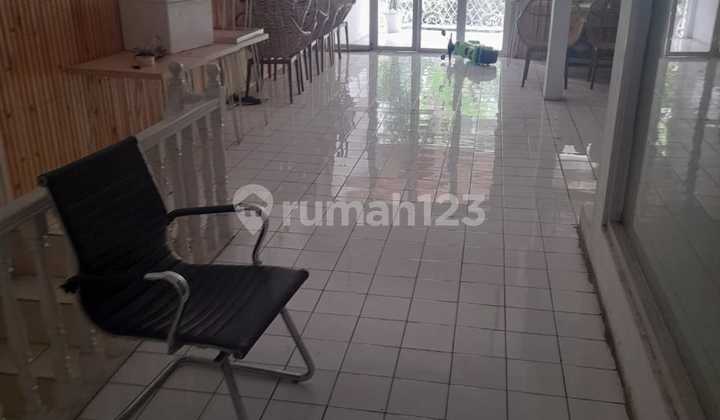 Ruko Terusan Buah Batu 3 Lantai Siap Pakai 3