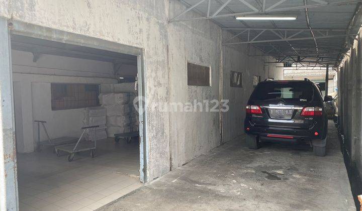 Disewa Dijual Gudang Lokasi Tegal Alur 1.200 M Bagus Murah  3