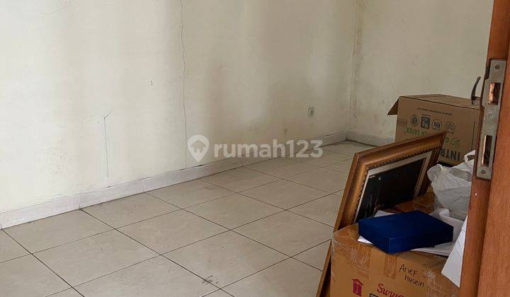 Rumah Siap Huni Komp Moneter di Jalan Sasak, Kelapa Dua 8
