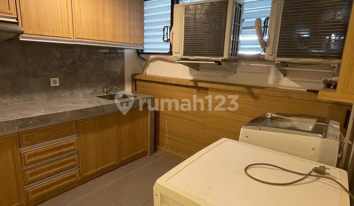 Comfy Living Apartment At Setiabudi Area (L01) 2