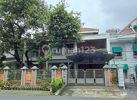 House in the Elite Location of Pondok Indah (E01)