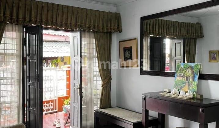 Rumah Lokasi Strategia di Manggarai (E01) 2