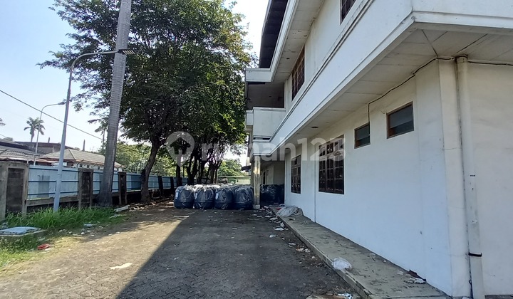 Jual Pabrik Delta Silicon Lippo Cikarang