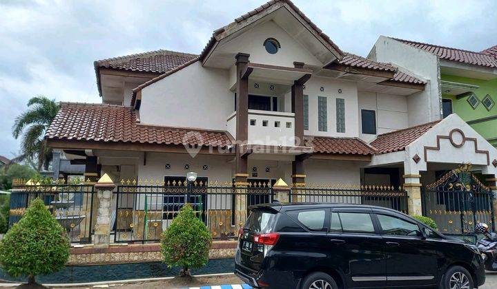 Disewakan Rumah Beserta Perabotan Lengkap (kecuali Tv) + 2 Ac (1 Dikmr Utama Dan 1 Diatas) Tinggal Masuk Aja Boss... 1