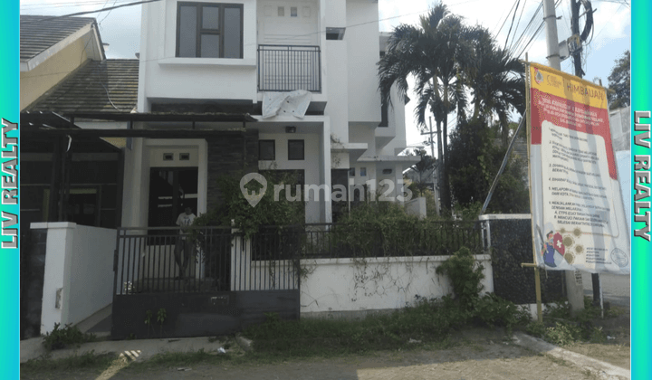 Rumah 2 lantai daerah kebonsari 1