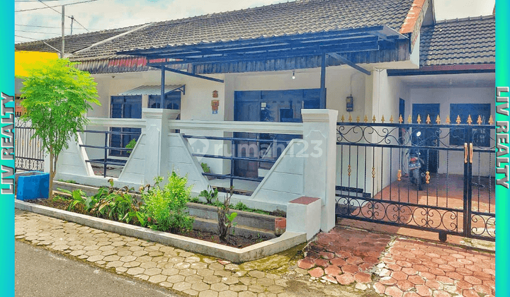 Dikontrakan rumah sederhana daerah Kebonsari. 1