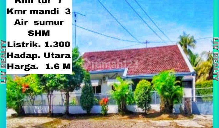 Dijual rumah area tengah kota, siap huni. 1