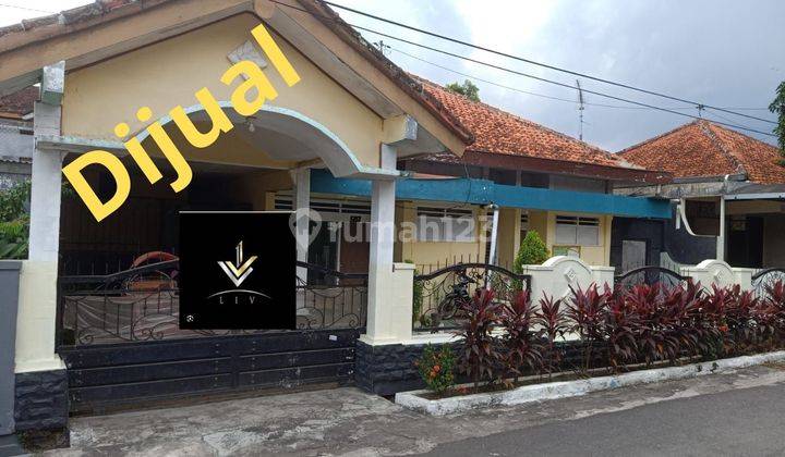 Dijual Rumah Kos Aktif Di Jember Kota Area Sumbersari Dekat Kampus 1