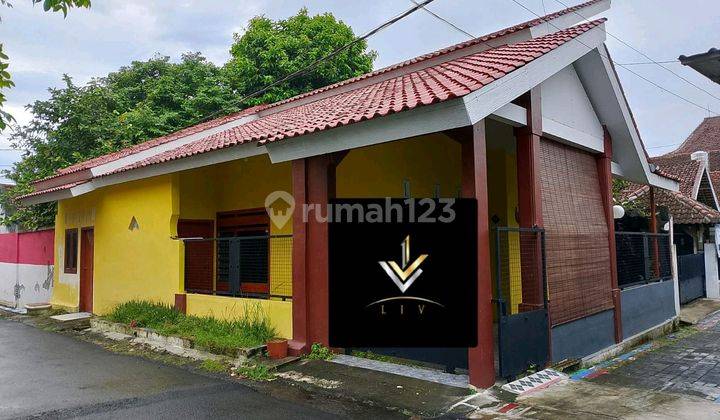 Dikontrakkan Rumah* Cantik Dengan Desain Minimalis 1