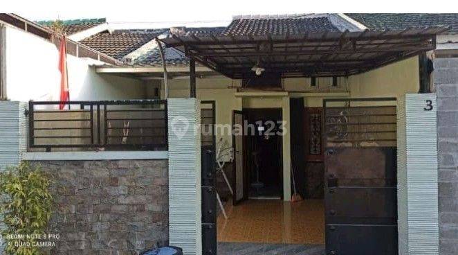 Rumah Di Jalan Perumahan Pondok Mutiara Area Strategis Dekat Jember Kota 1