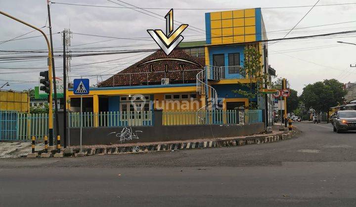 Rumah 2 Lantai Berlokasi Di Pinggir Jalan Provinsi Posisi Pojok Strategis Hadap Selatan 1