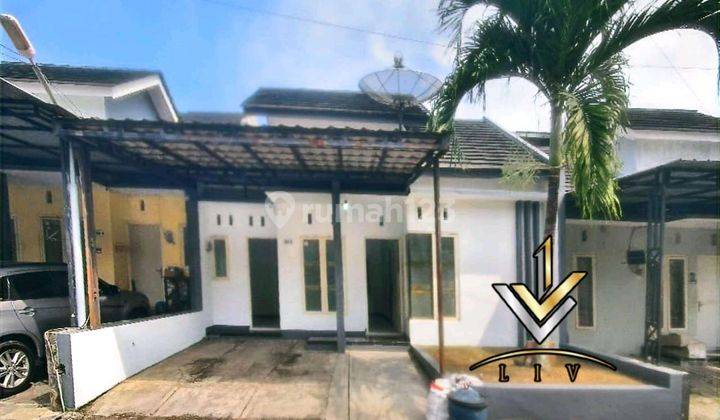 Open Kontrak/sewarumah Berlokasi Strategis Dekat Kampus Unej  1