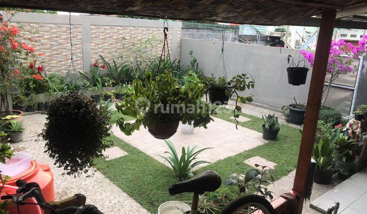Rumah Cisarua view gunung burangrang cocok untuk villa dan infest