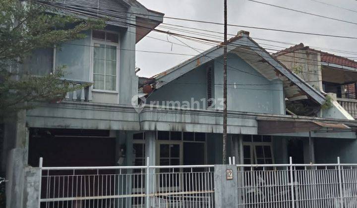 Rumah 2 Lantai Hitung Harga Tanah saja di buah batu Bandung.  2