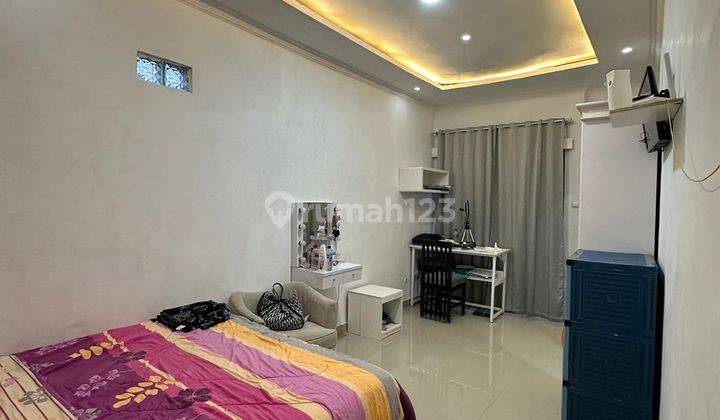 Rumah  Bonus Semi Furnish Lokasi Strategis di Jatinangor.  8