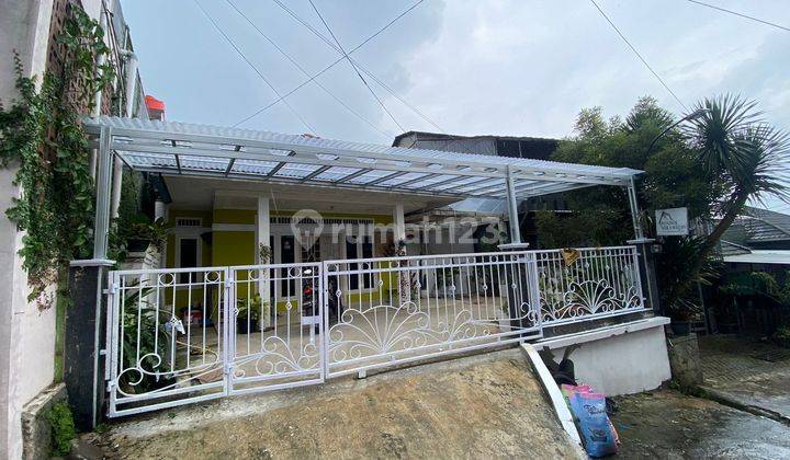 Rumah Semi Villa View Mountain di Parongpong Bandung Barat 1