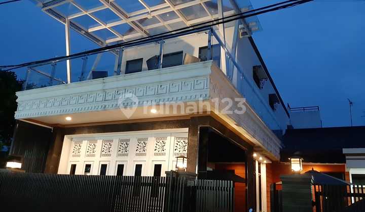 Rumah 3 Lantai di Arcamanik Kota Bandung Rumah 3 Lantai di Arcamanik Kota Bandung