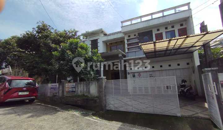 Rumah2 Lantai Mewahdi Cigadung Bandung Utara 1