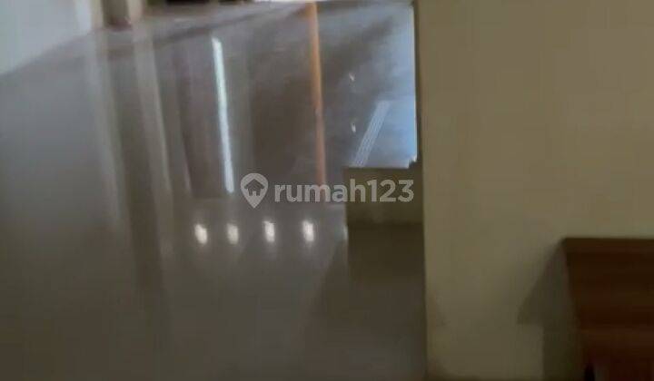 Rumah 2 lantai daerah bandara lama 1