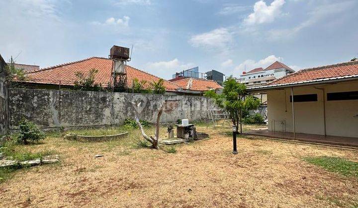 Dijual Rumah Hitung Tanah Row Jalan 2 Mobil Daerah Pancoran 2