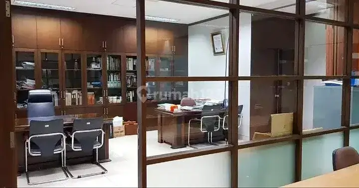 Dijual Rumah Kantor Luas Strategis Daerah Tebet Timur Rp.30M nego 1