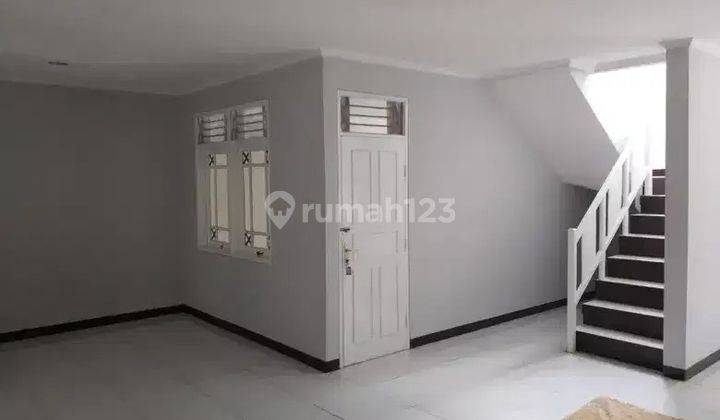 Dijual Rumah Cluster Strategis di Bintaro Pesanggrahan 1