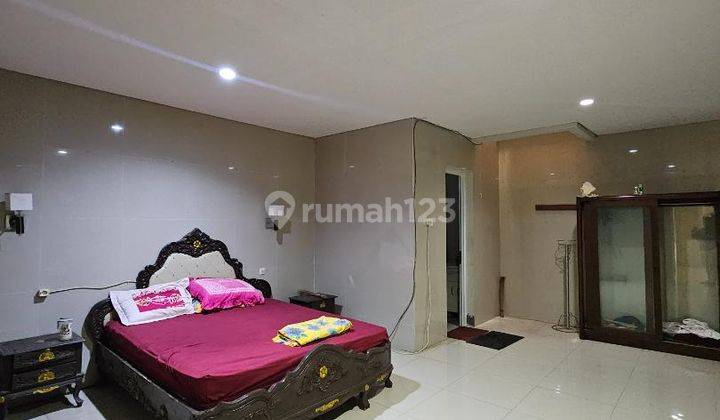 Dijual Rumah Lokasi Strategis Kebayoran Baru 2