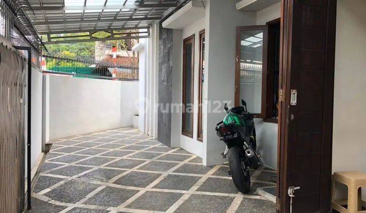 Dijual Rumah Hook 2 Lantai Dekat Stasiun Mrt Kebayoran Baru 2