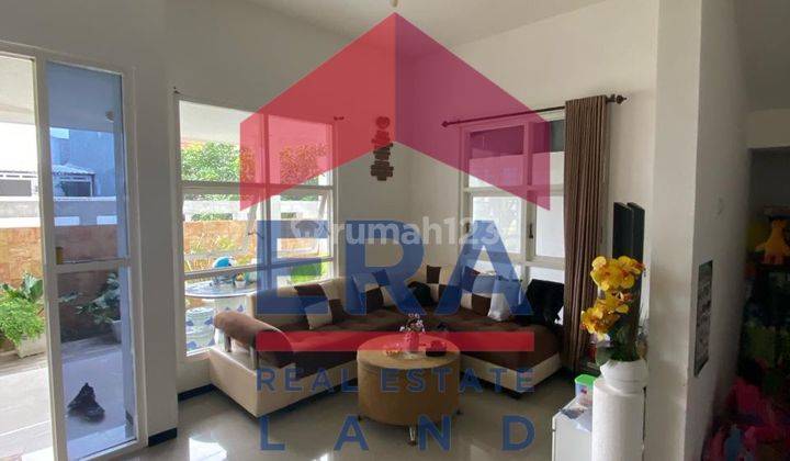 Rumah 2 Lantai SHM di Puri Palma , Malang 1