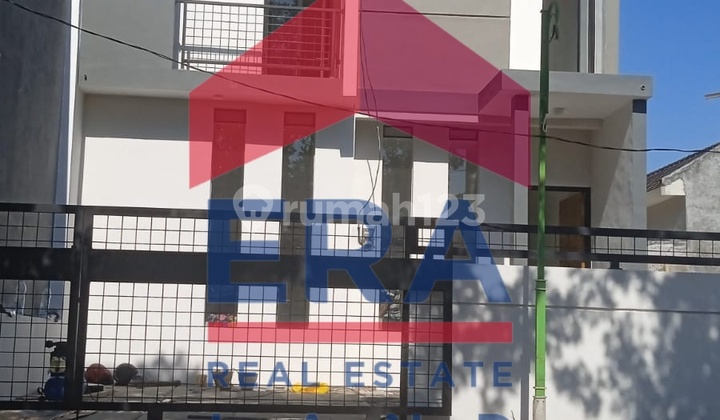 Rumah Bagus 2 Lantai, di Simpang La Sucipto , Malang Rumah Bagus 2 Lantai, di Simpang La Sucipto , Malang