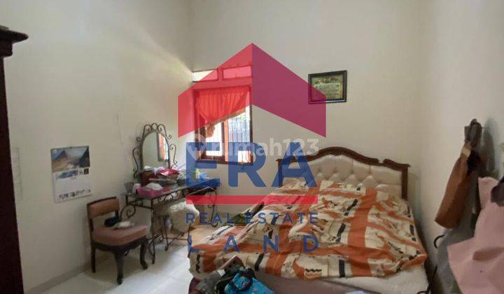 Rumah Bagus SHM di Jalan Teluk Pacitan , Malang 2