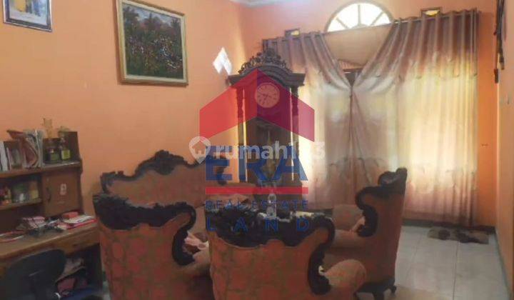 Rumah Bagus Unfurnished SHM di Jalan Masjid Barat, Malang 1