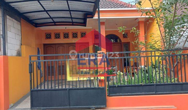 Rumah Unfurnished SHM di Jalan Comal, Malang 1