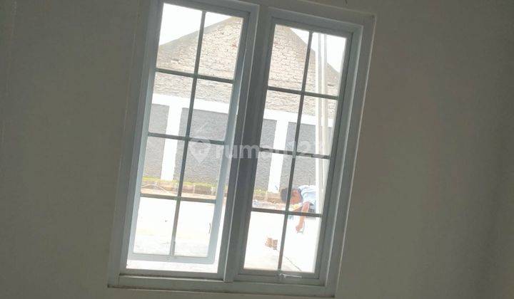 DIJUAL RUMAH BARU SIAP HUNI TIDAK PERNAH DI HUNI 3